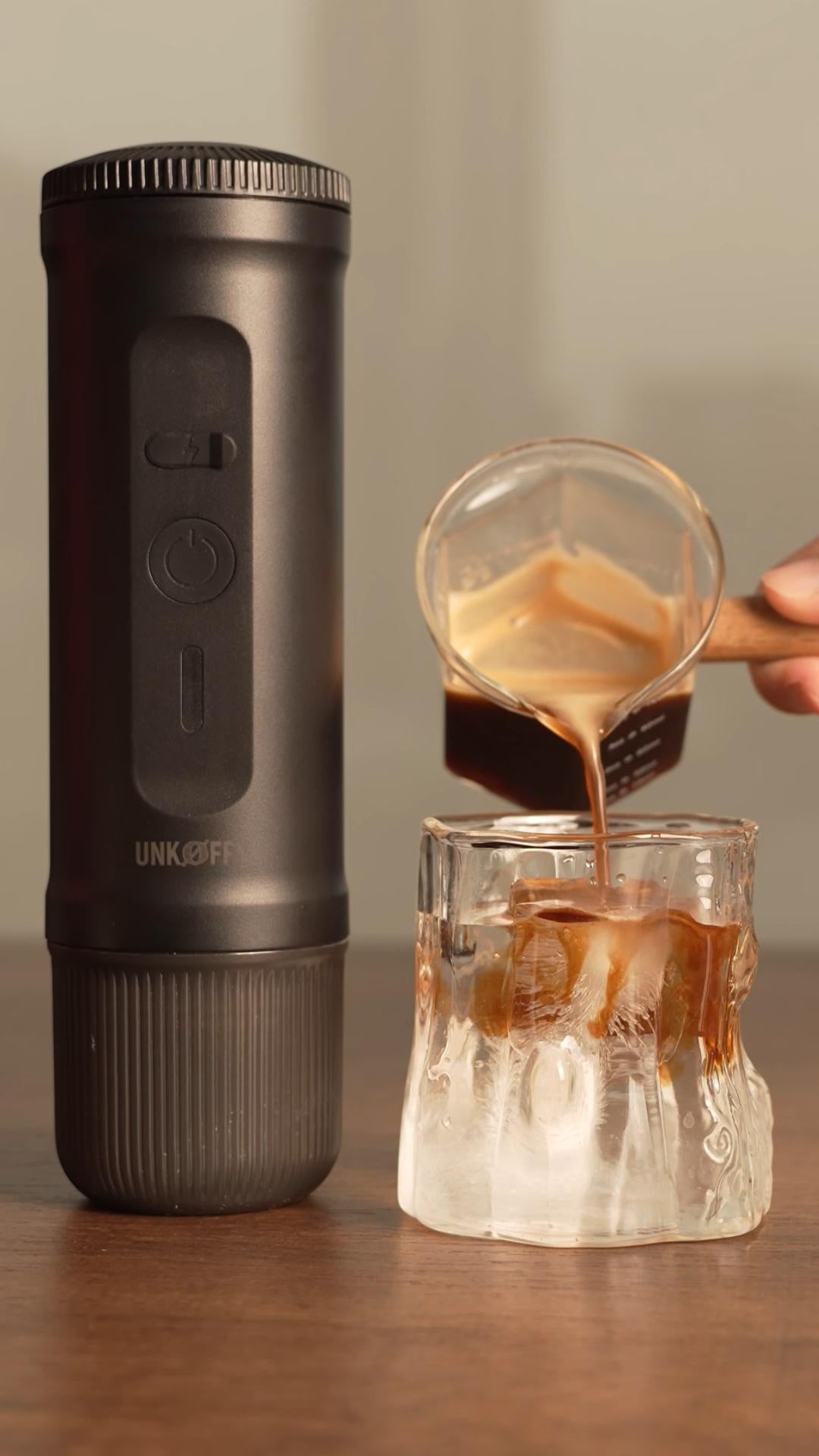Máquina de Espresso Portátil Negra